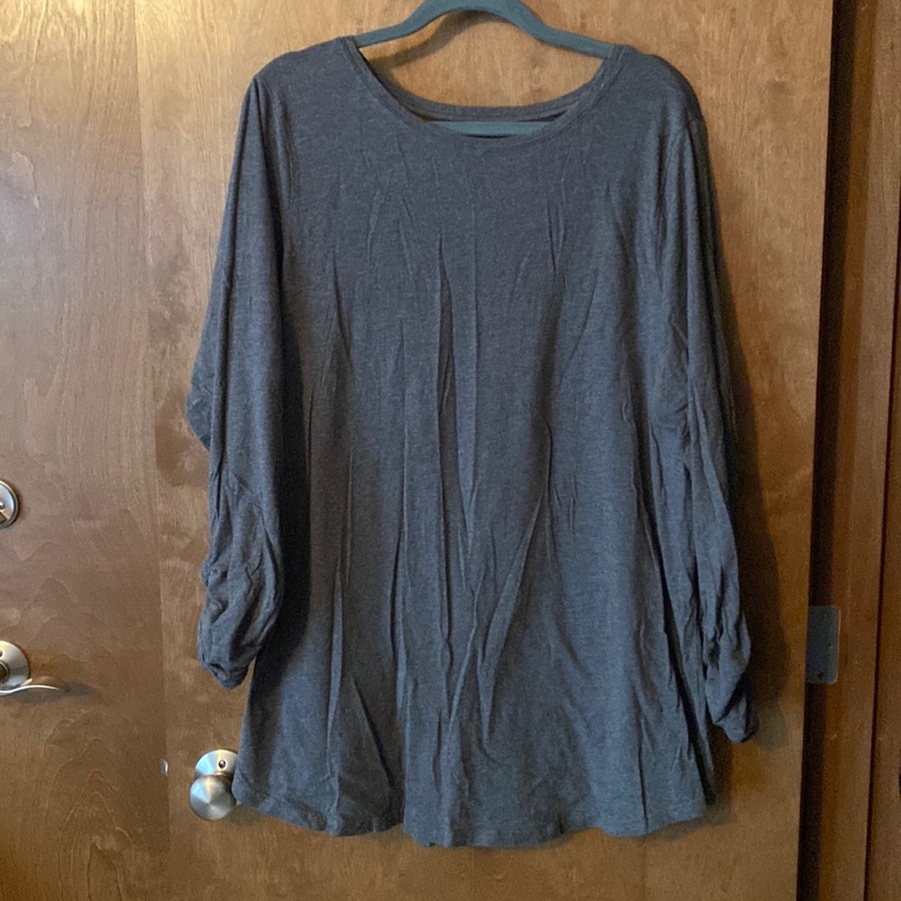 Torrid active tshirt. Size 4.